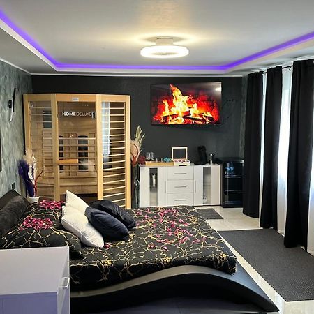 Ferienwohnung Spa Delluxe เอสเซน ภายนอก รูปภาพ