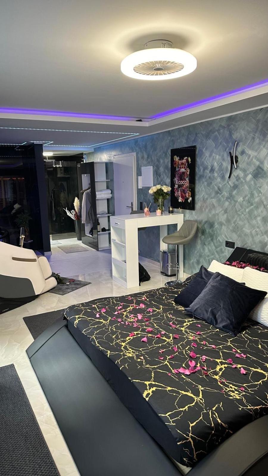 Ferienwohnung Spa Delluxe เอสเซน ภายนอก รูปภาพ